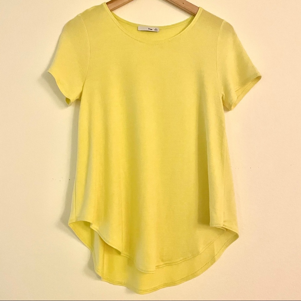 NWOT Aritzia Wilfred Free Esther T-Shirt